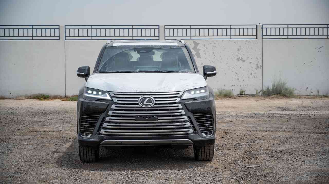 Lexus Lx500d