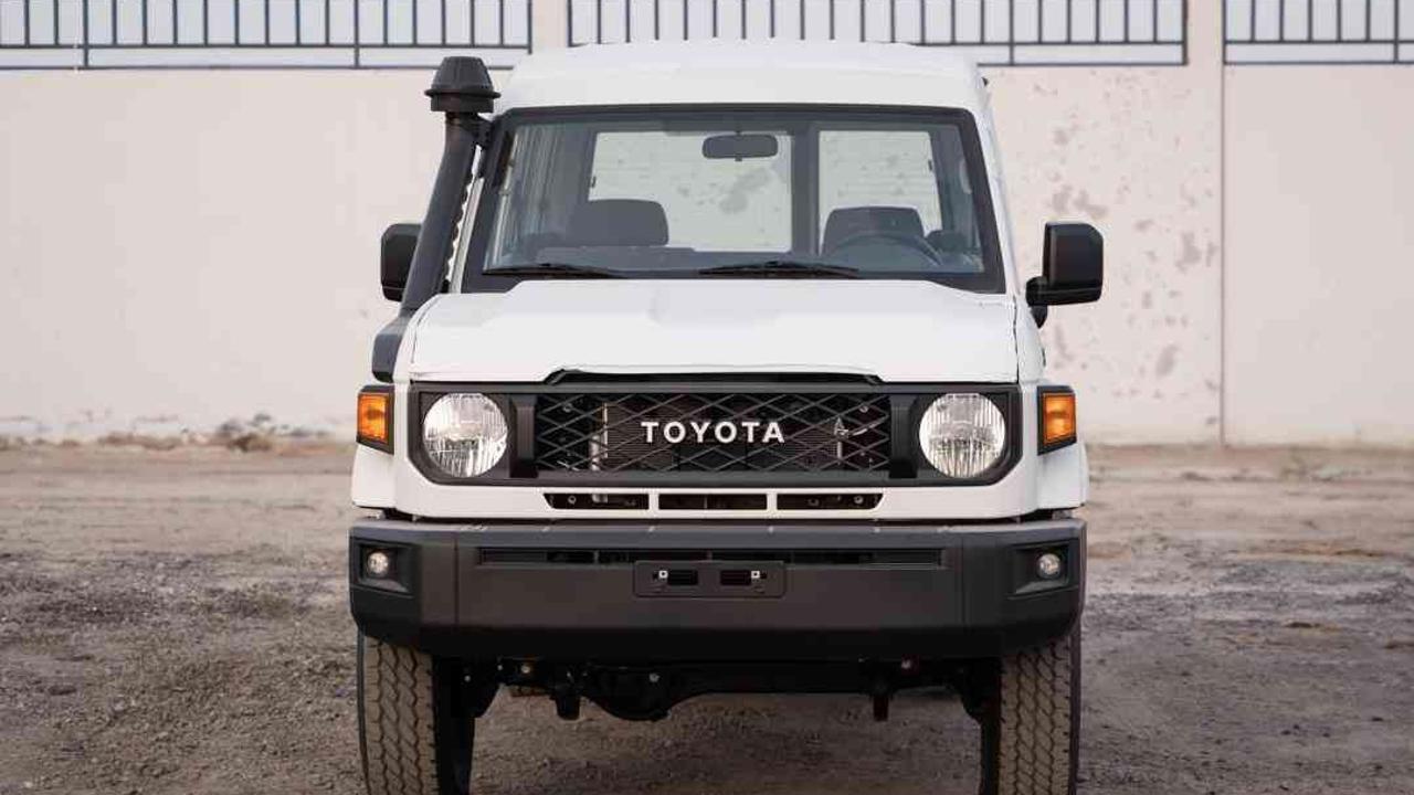 Toyota Land Cruiser 78 Hard Top