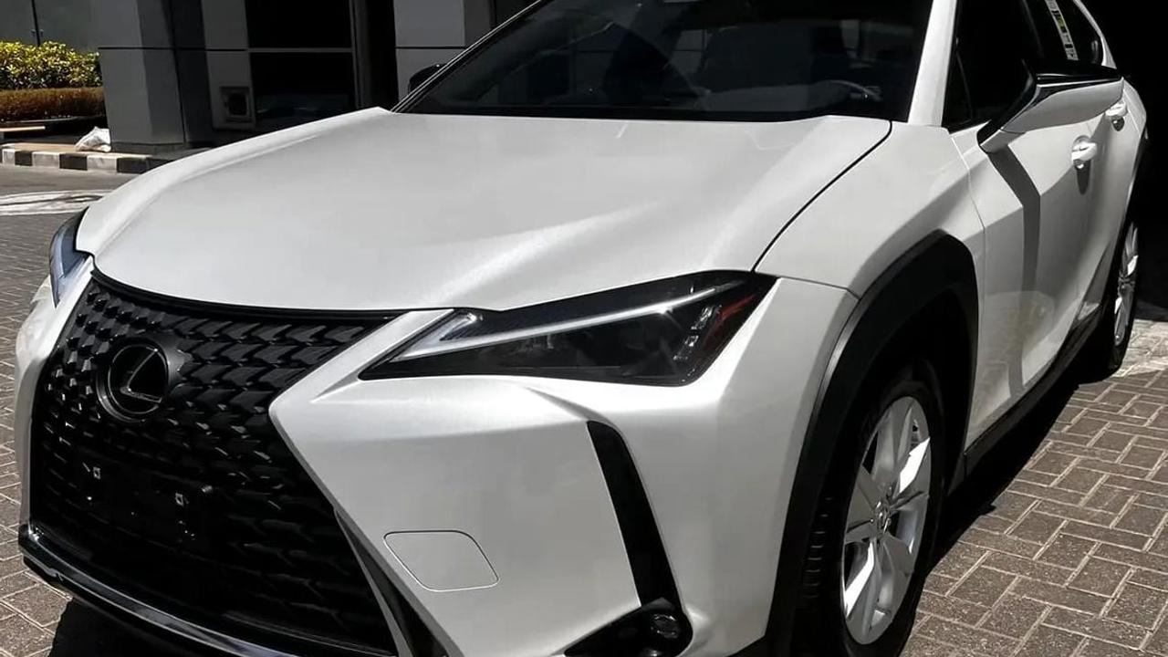 Lexus UX300h