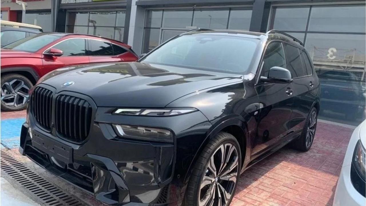 BMW X7