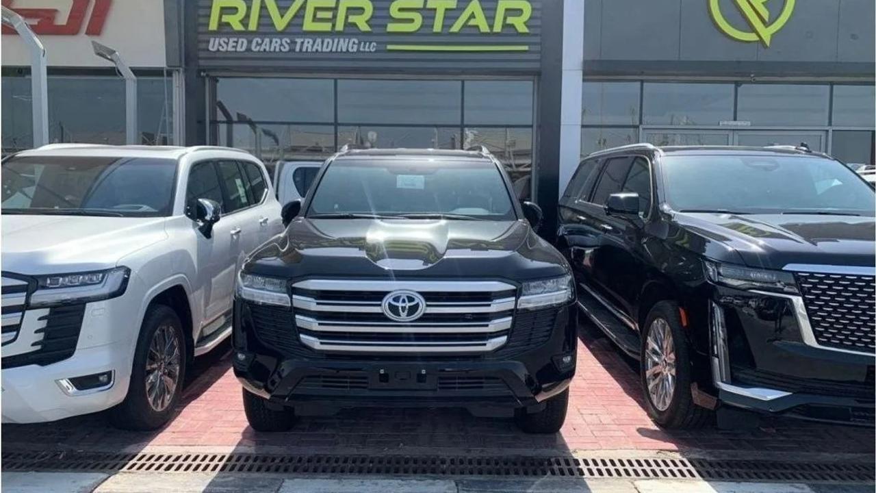 Toyota Land Cruiser