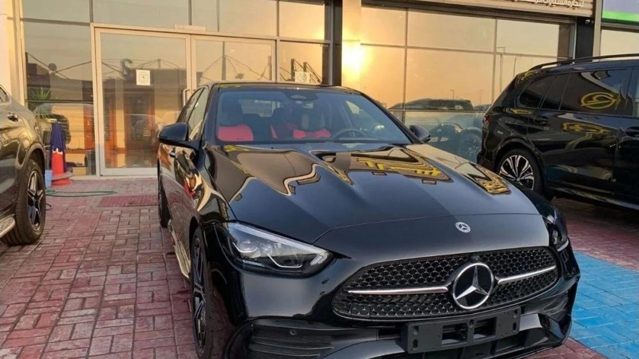 Mercedes-Benz C200