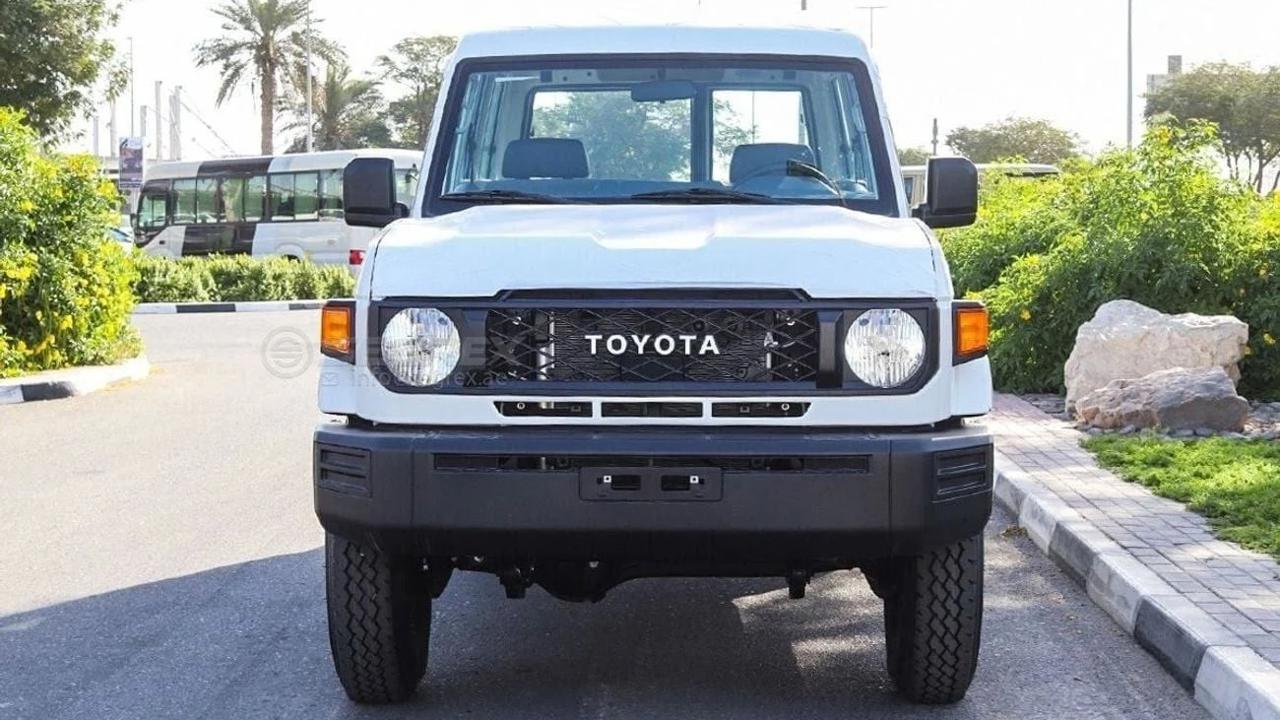 Toyota Land Cruiser 78 Hard Top