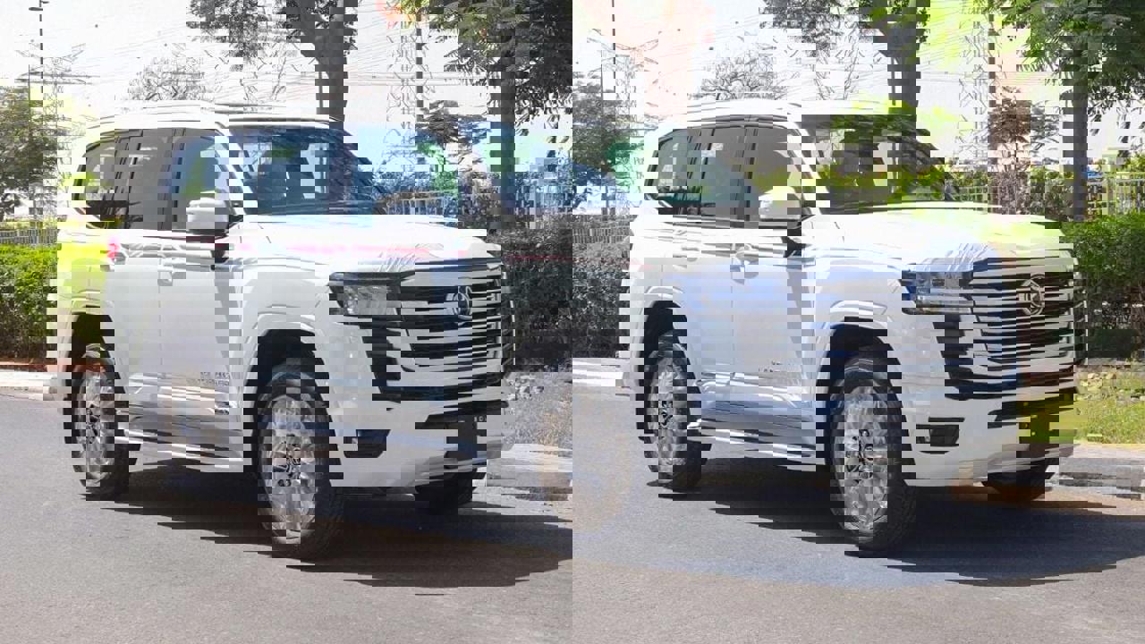 Toyota Land Cruiser