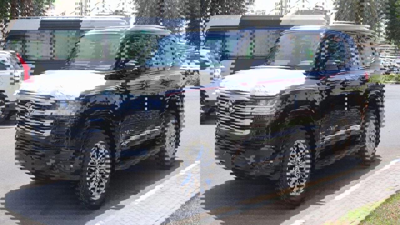Toyota Land Cruiser
