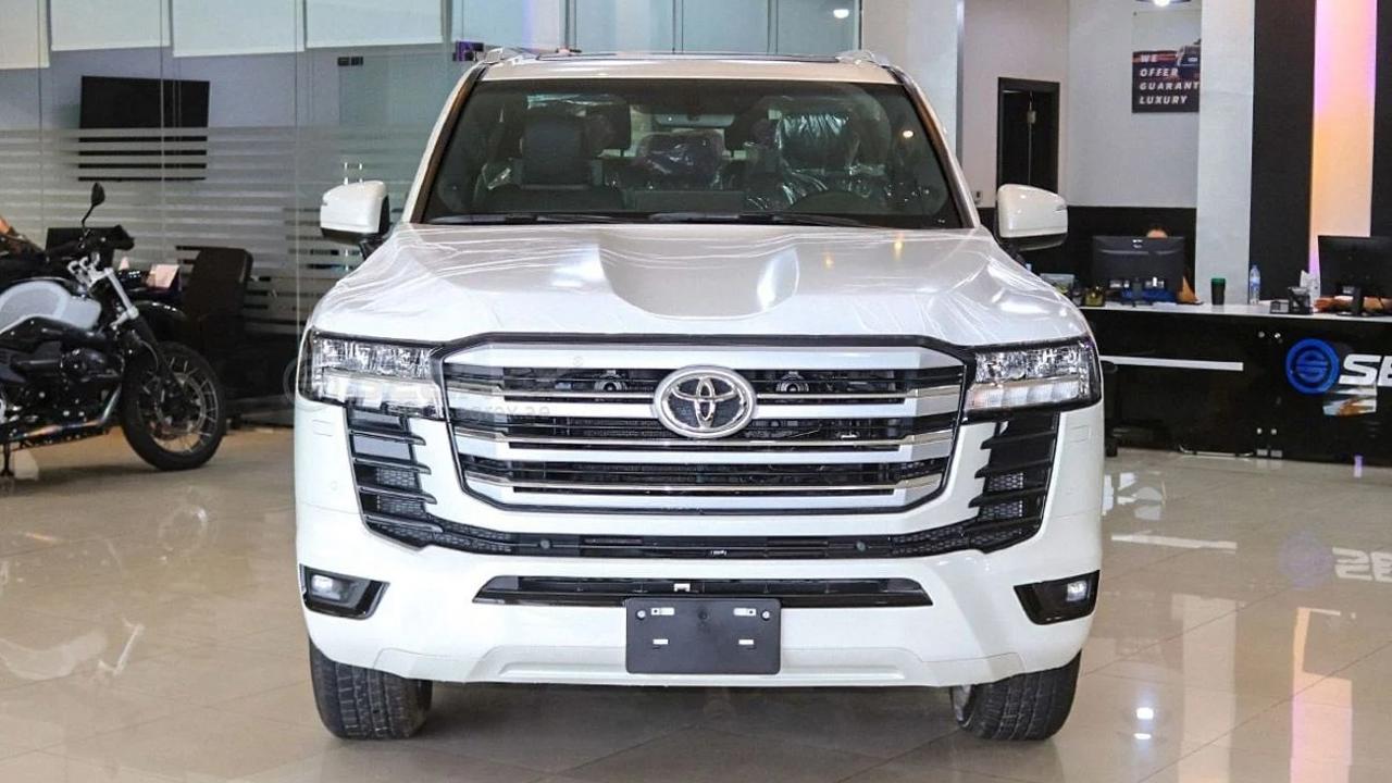 Toyota Land Cruiser 300