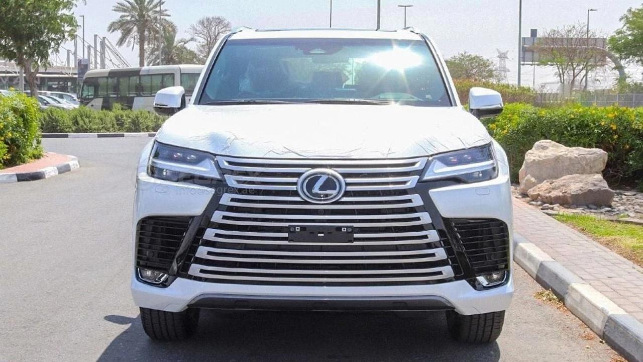 Lexus LX 600