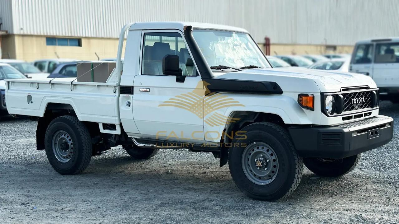 Toyota Land Cruiser 79 Pickup