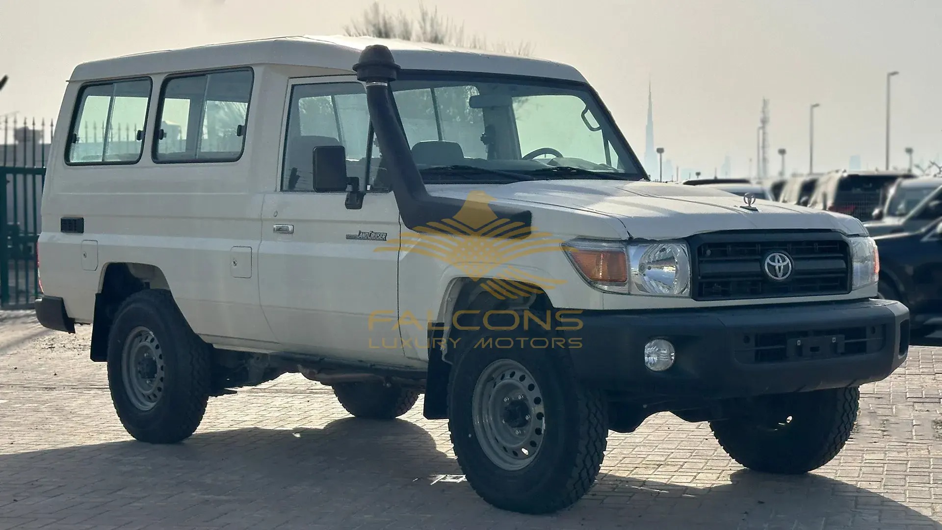 Toyota Land Cruiser 78 Hard Top