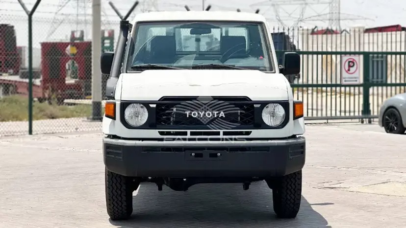 Toyota Land Cruiser 79 Pickup