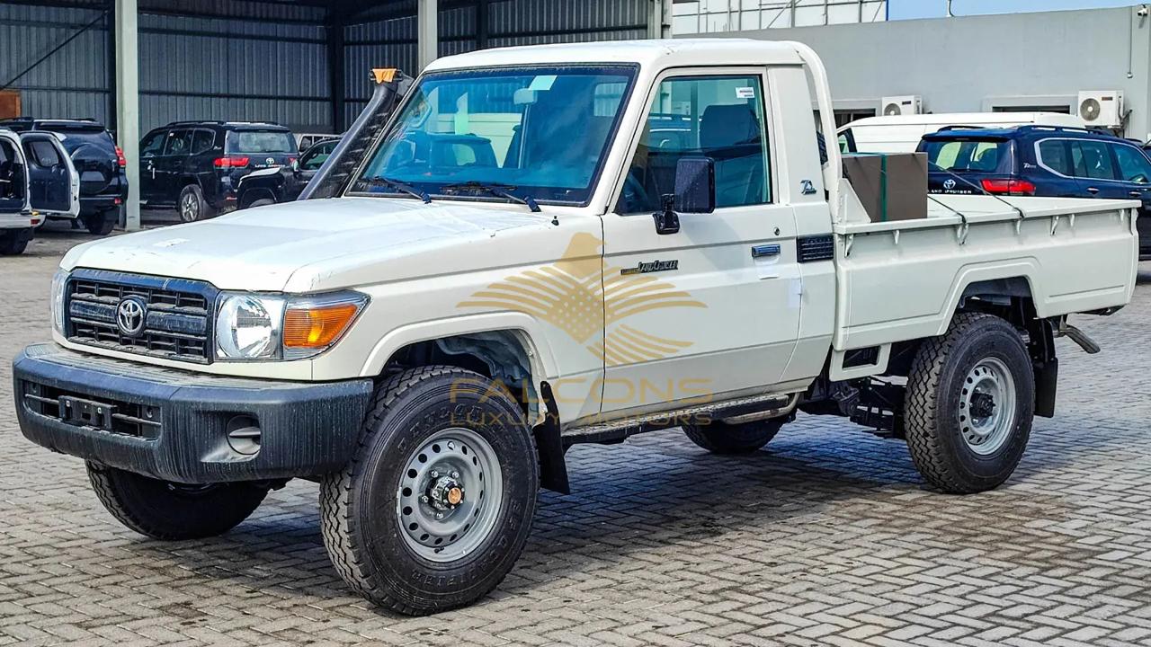 Toyota Land Cruiser 79 Pickup
