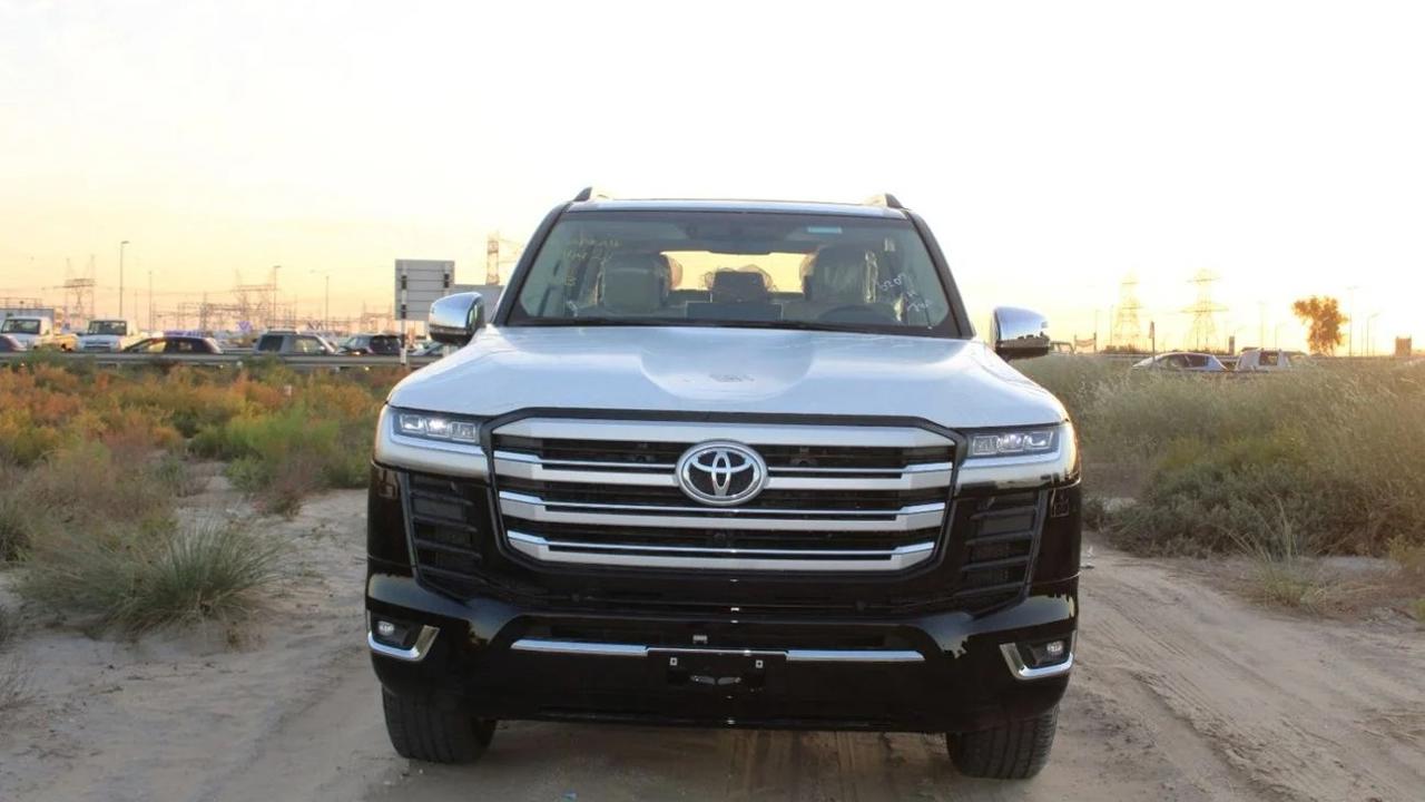 Toyota Land Cruiser 300