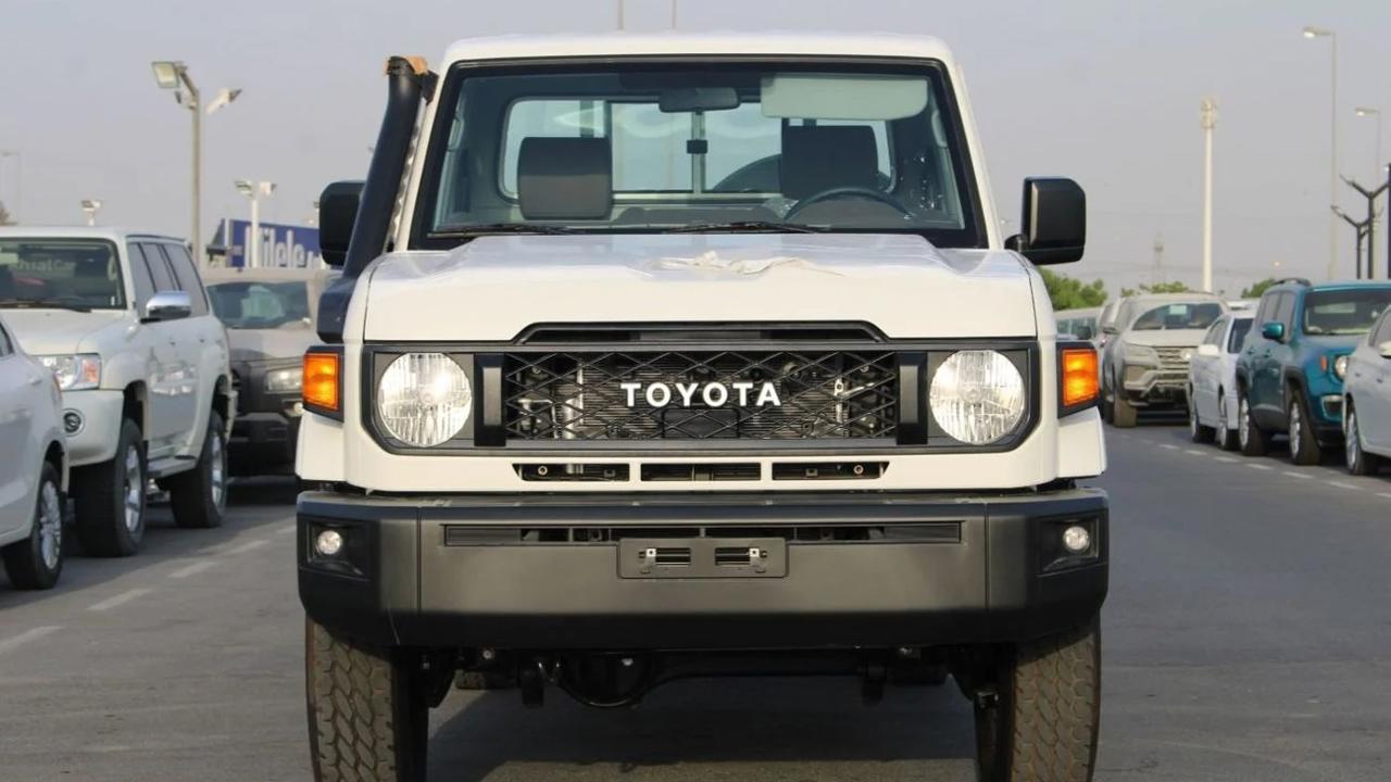 Toyota Land Cruiser 79 Pickup