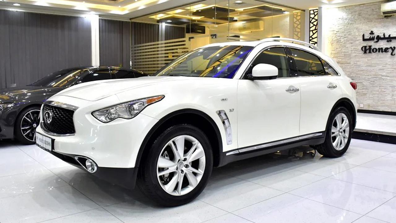 Infiniti QX70