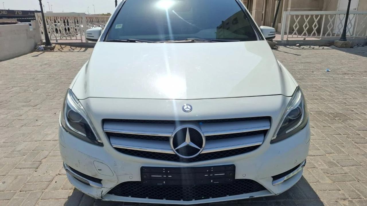 Mercedes-Benz B200