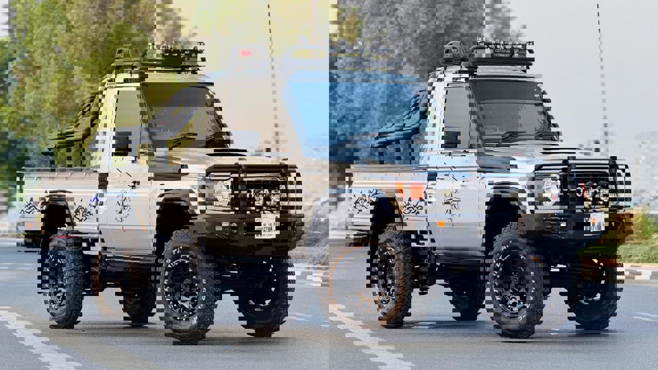 Toyota Land Cruiser