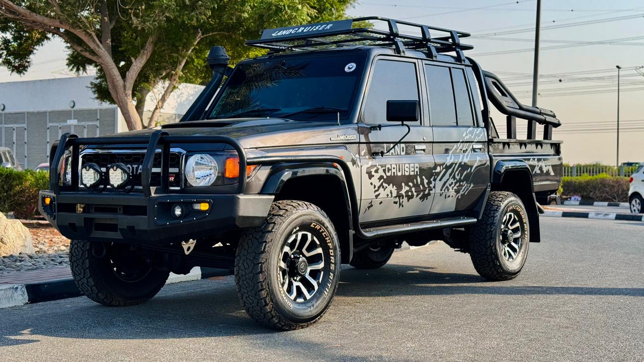 Toyota Land Cruiser