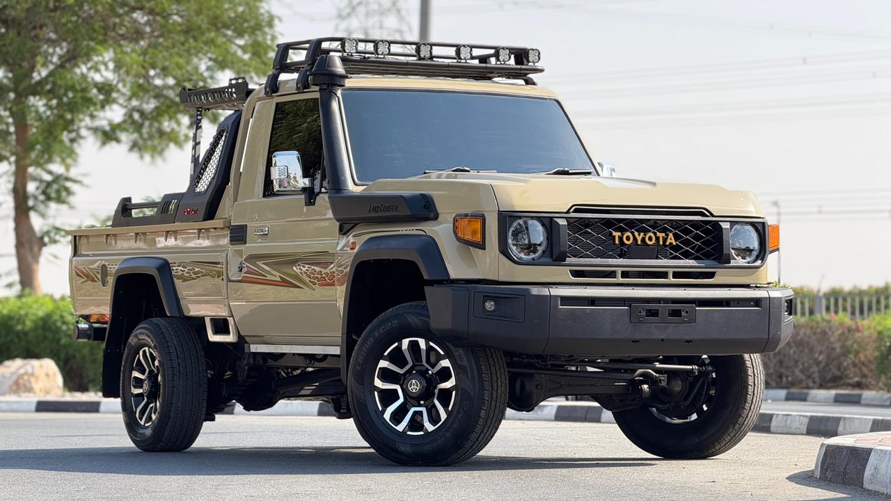 Toyota Land Cruiser