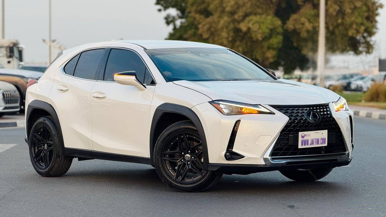 Lexus UX 200