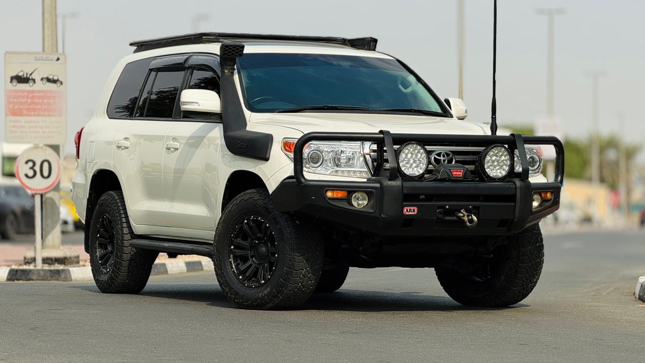 Toyota Land Cruiser