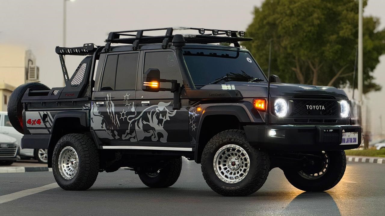 Toyota Land Cruiser 79 Pickup