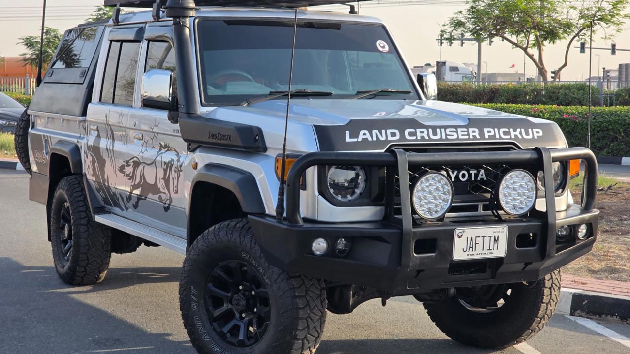 Toyota Land Cruiser
