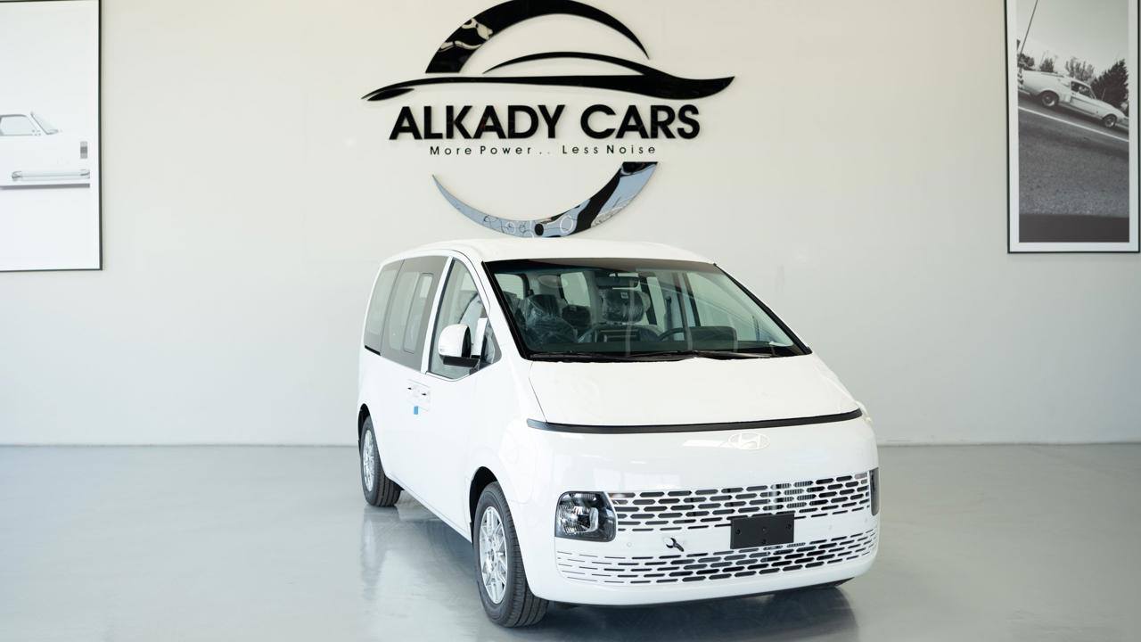 Hyundai Staria
