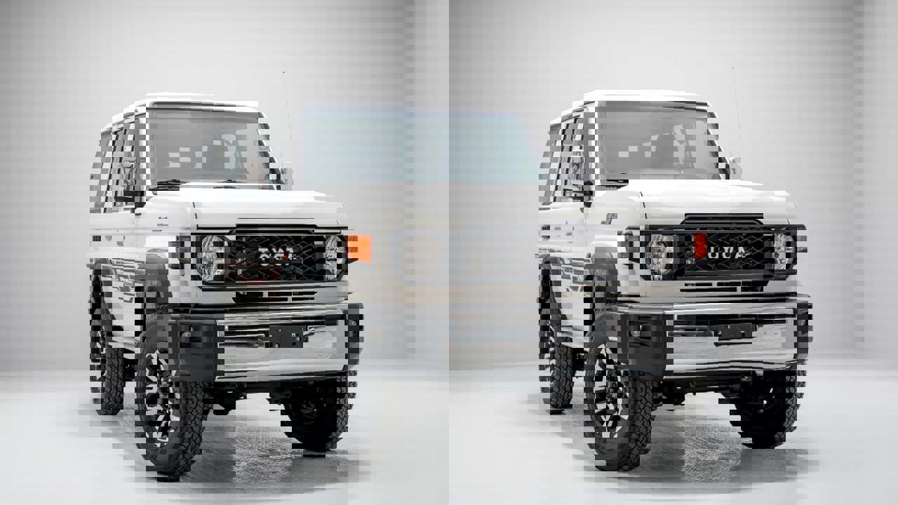 Toyota Land Cruiser 76 Wagon