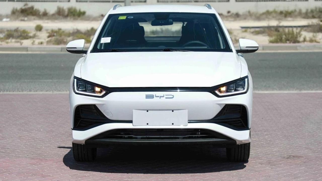 BYD e2