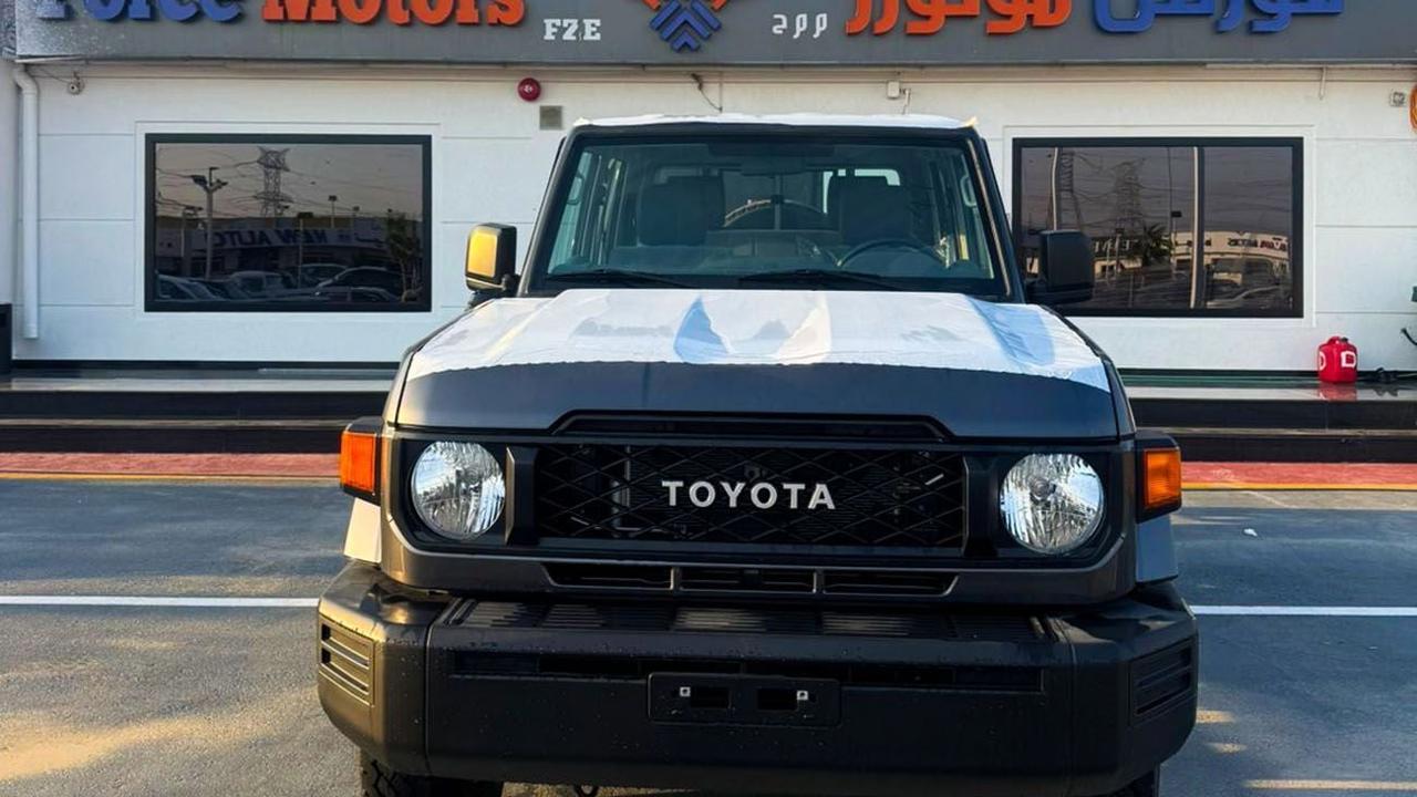 Toyota Land Cruiser 79 Pickup