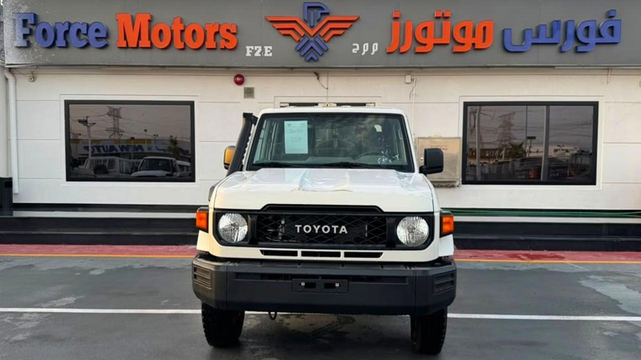 Toyota Land Cruiser 79 Pickup