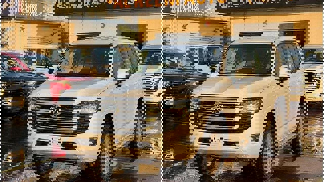 Toyota Land Cruiser 300