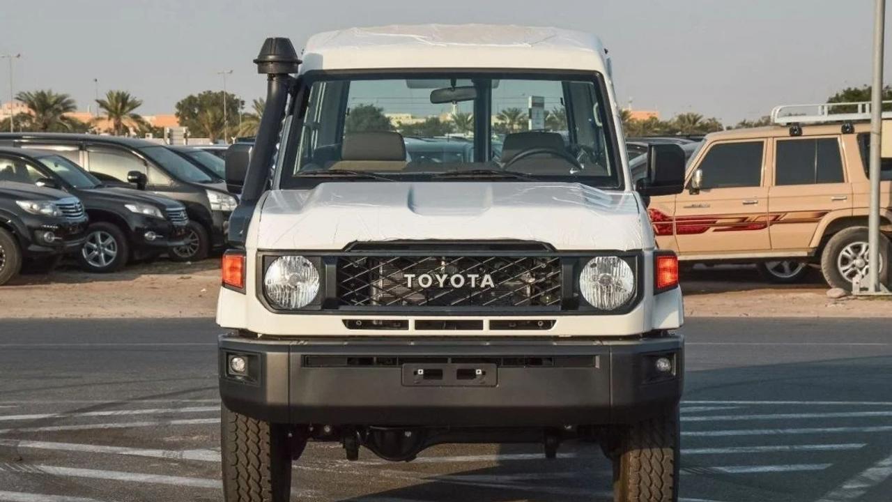 Toyota Land Cruiser 78 Hard Top