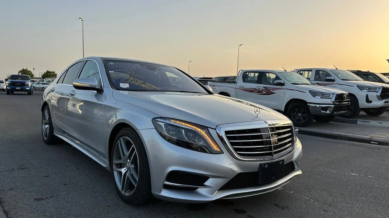 Mercedes-Benz S400