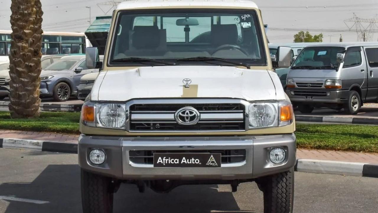 Toyota Land Cruiser 79 Pickup