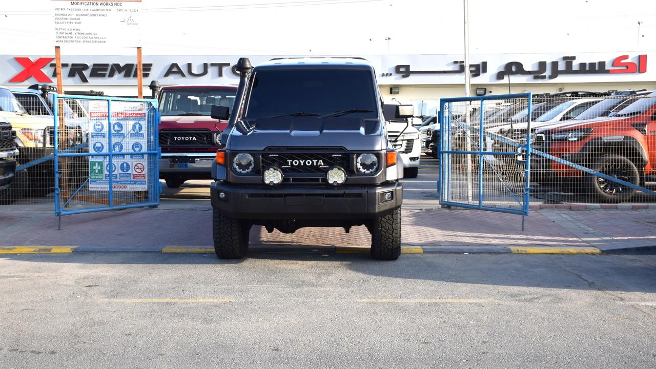Toyota Land Cruiser 79 Pickup
