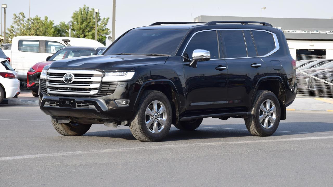 Toyota Land Cruiser 300