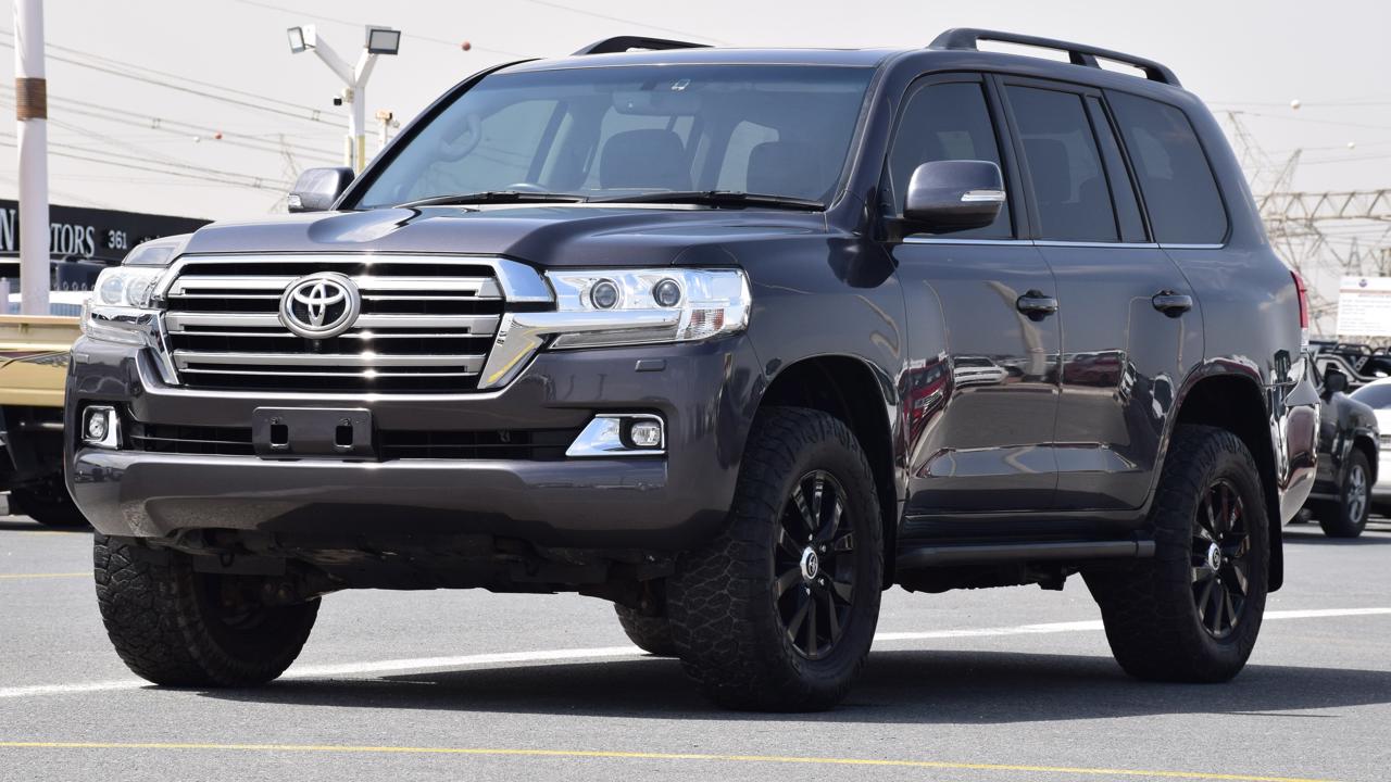 Toyota Land Cruiser 200