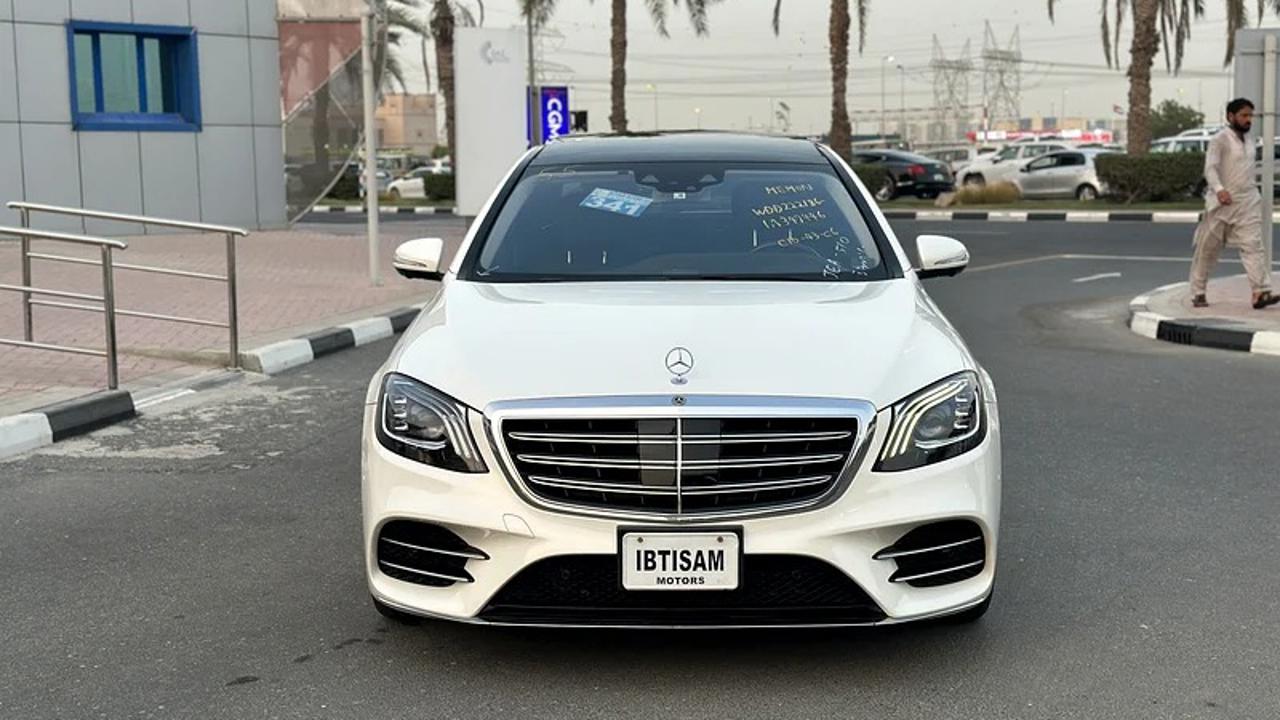 Mercedes-Benz S560