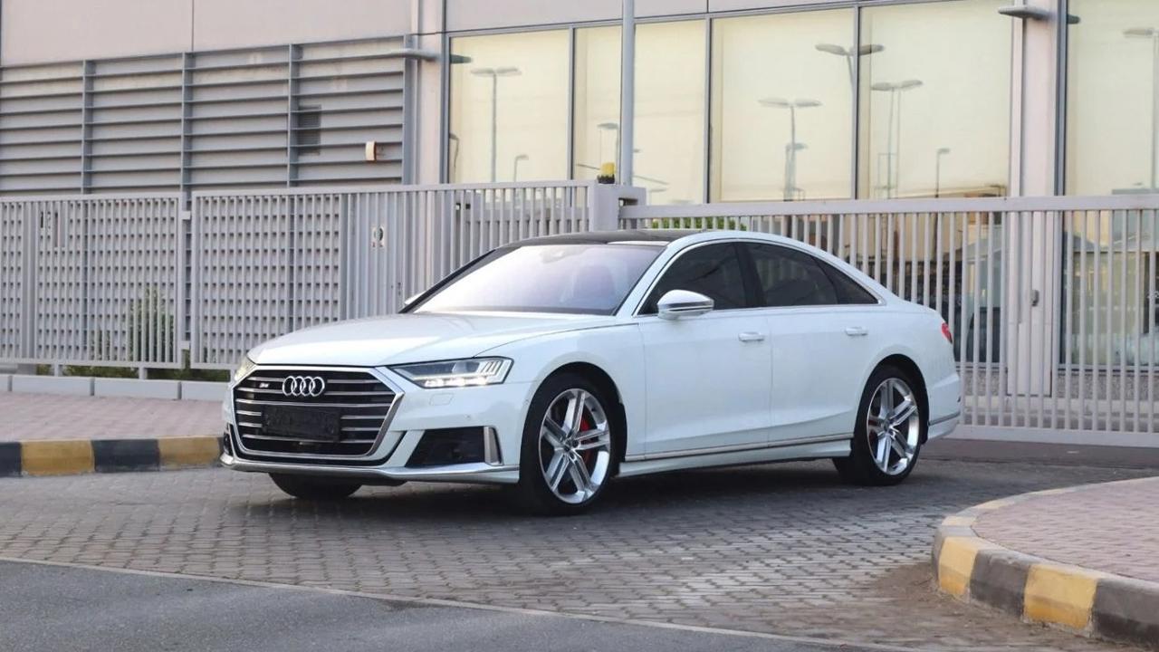 Audi S8