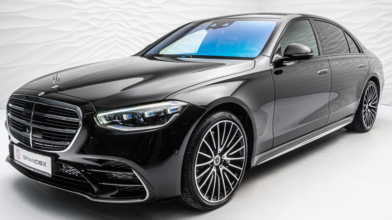 Mercedes-Benz S400