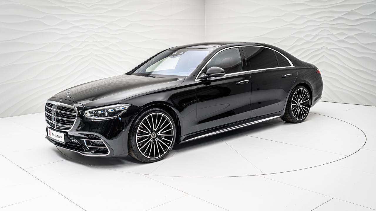 Mercedes-Benz S400