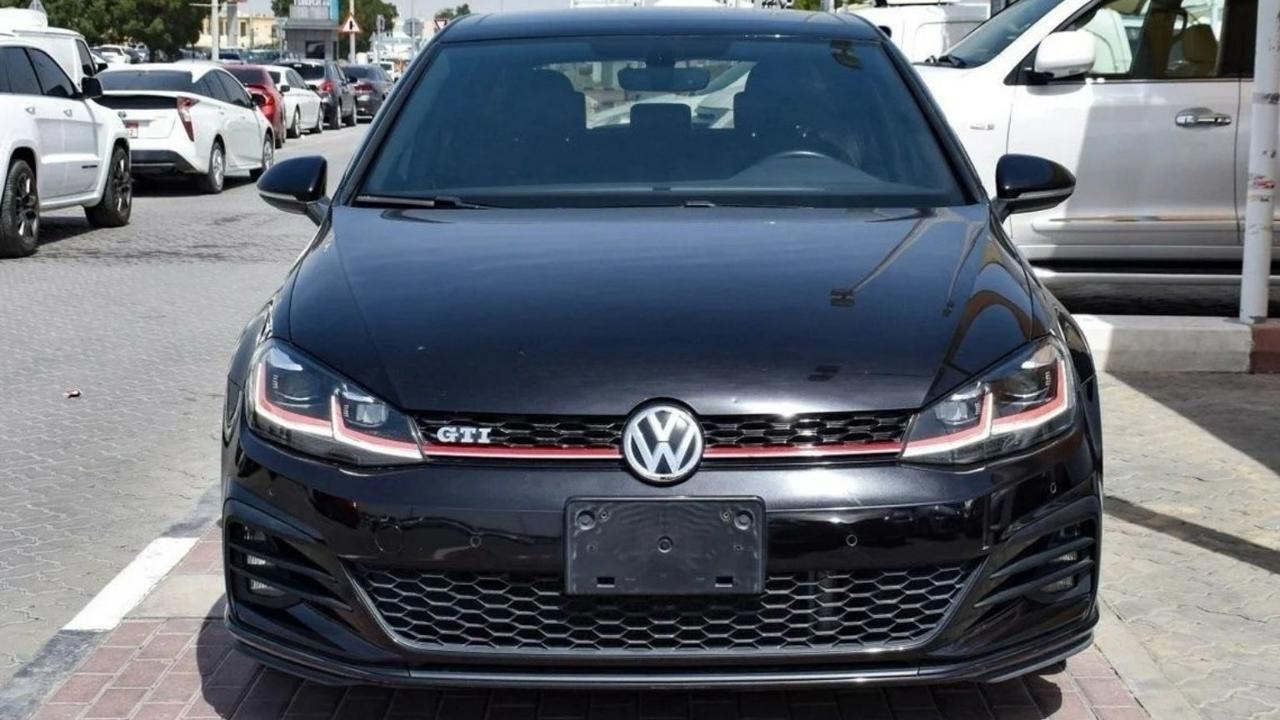 Volkswagen Golf GTI