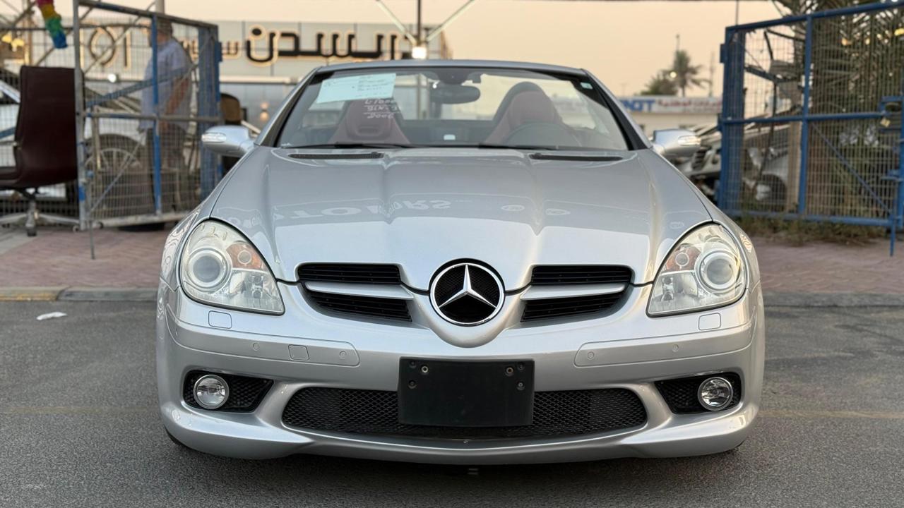 Mercedes-Benz SLK350
