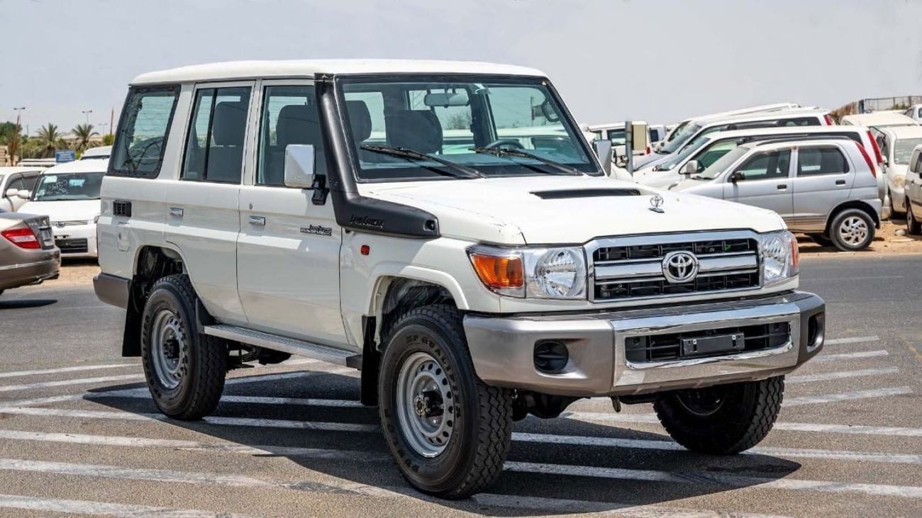 Toyota Land Cruiser 78 Hard Top