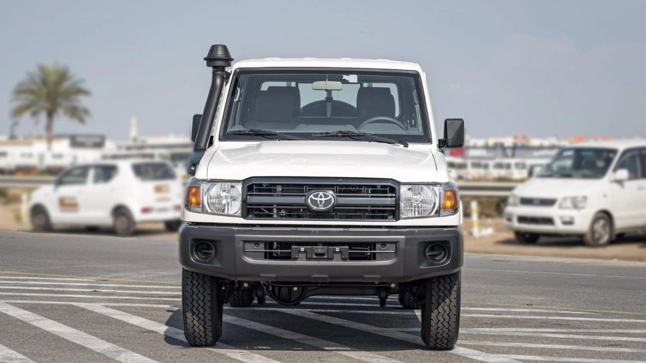 Toyota Land Cruiser 79 Pickup