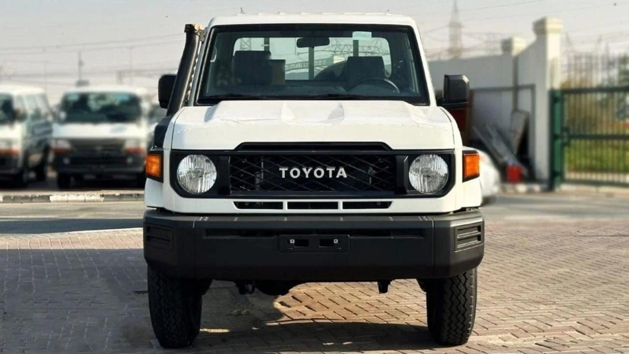 Toyota Land Cruiser 79 Pickup