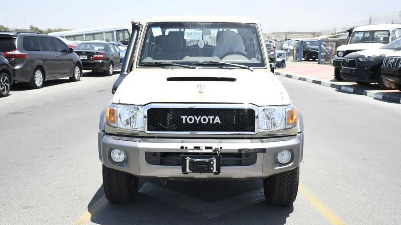 Toyota Land Cruiser 79 Pickup