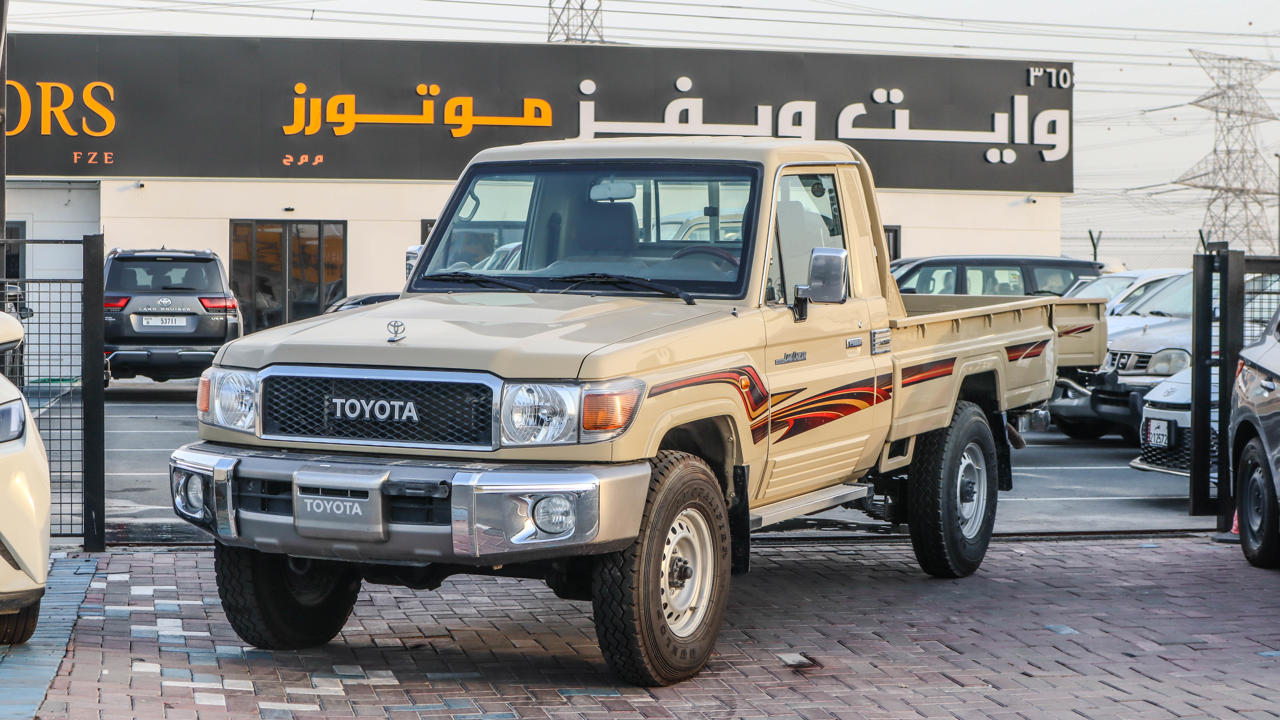 Toyota Land Cruiser 79 Pickup
