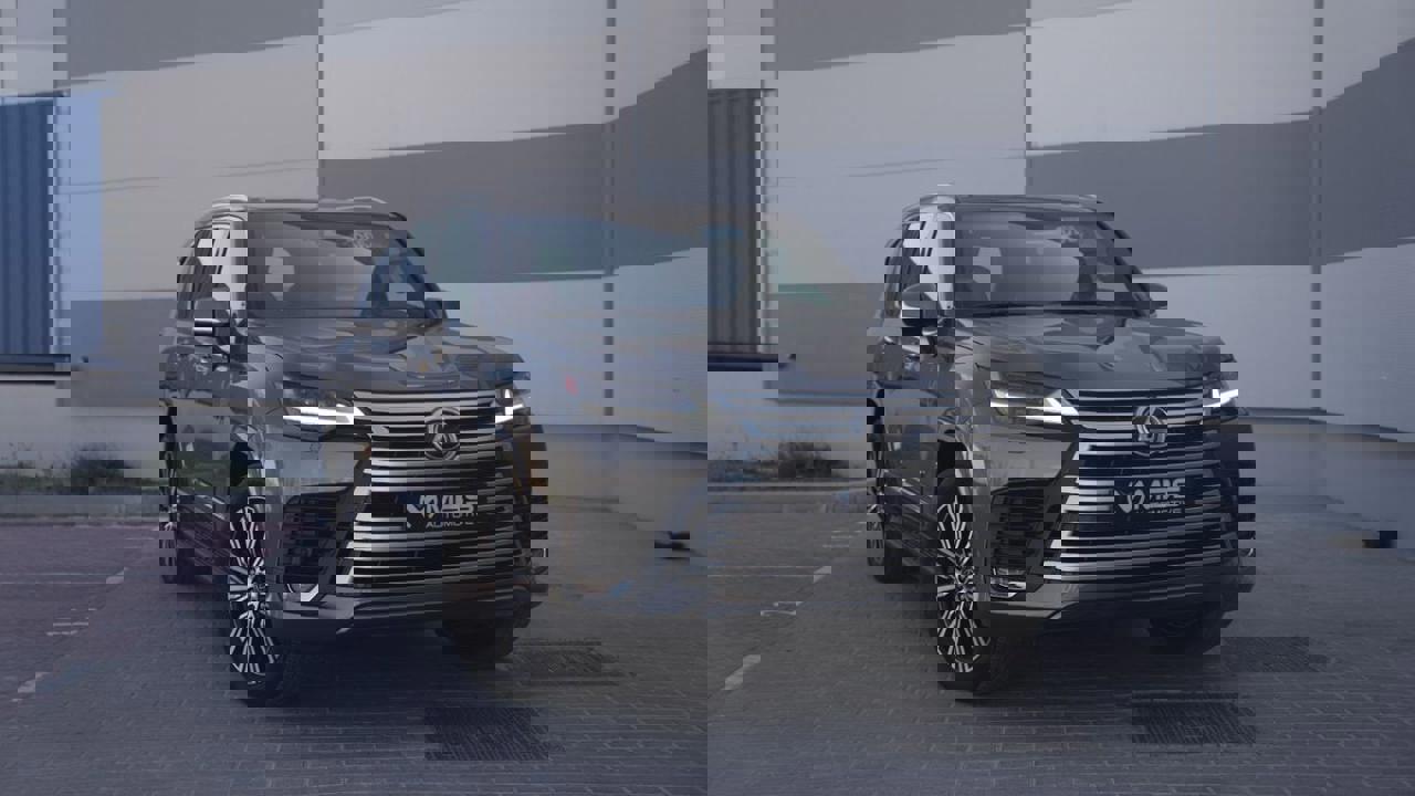Lexus LX 600